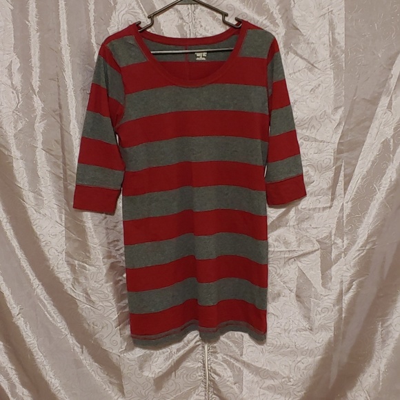 Mossimo top - Picture 1 of 4